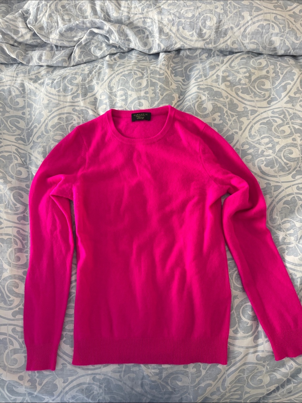Cashmere Charter Club Crewneck Sweater in Vibrant Hot Pink